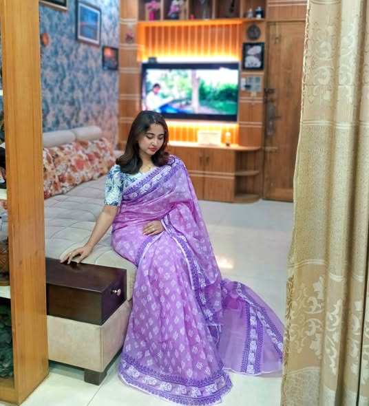 Chanderi Festive Gold Saree